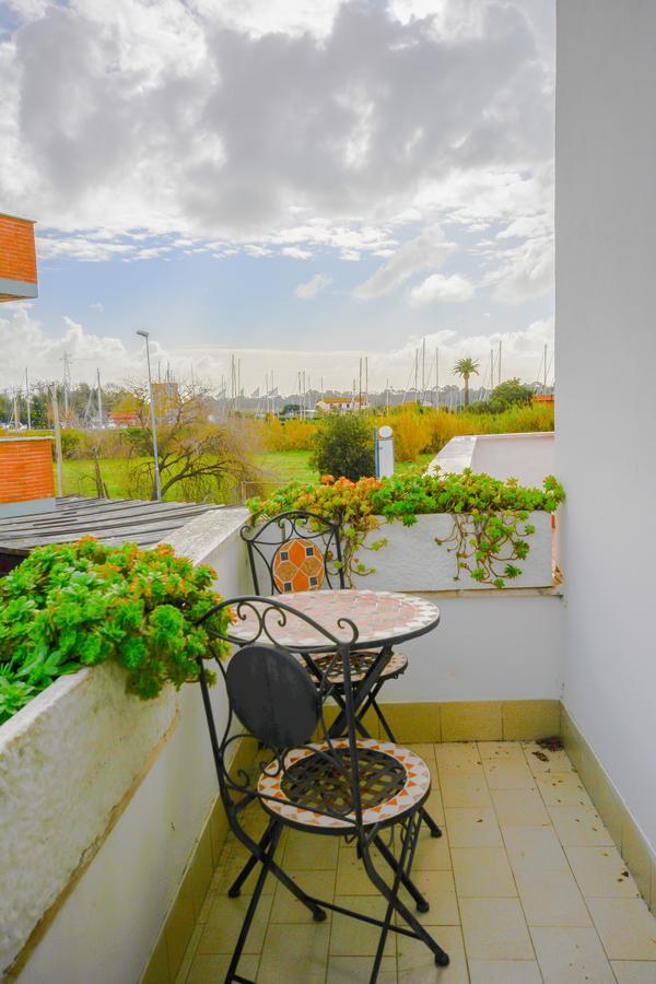 Hillary House Hotel Fiumicino Ngoại thất bức ảnh