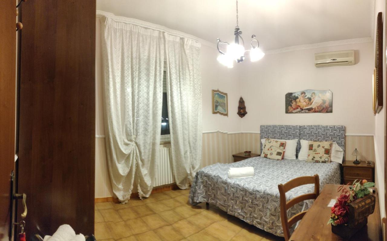 Hillary House Hotel Fiumicino Ngoại thất bức ảnh